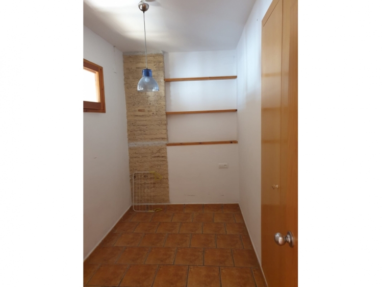 Venta de piso Z/ Mercado Central, C/ Recaredo - 78