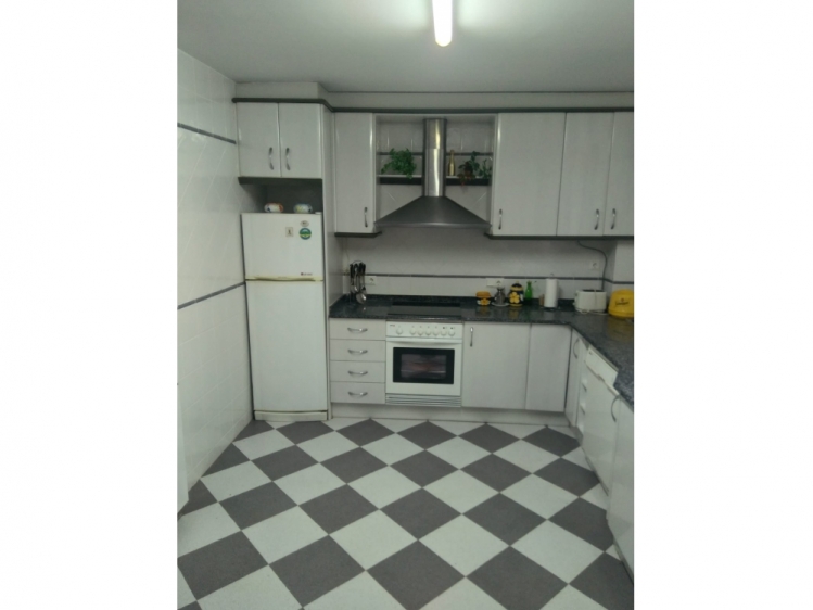 Venta de chalet en la Urb. La Mendiera, junto a la Urb. El Bosque - 123