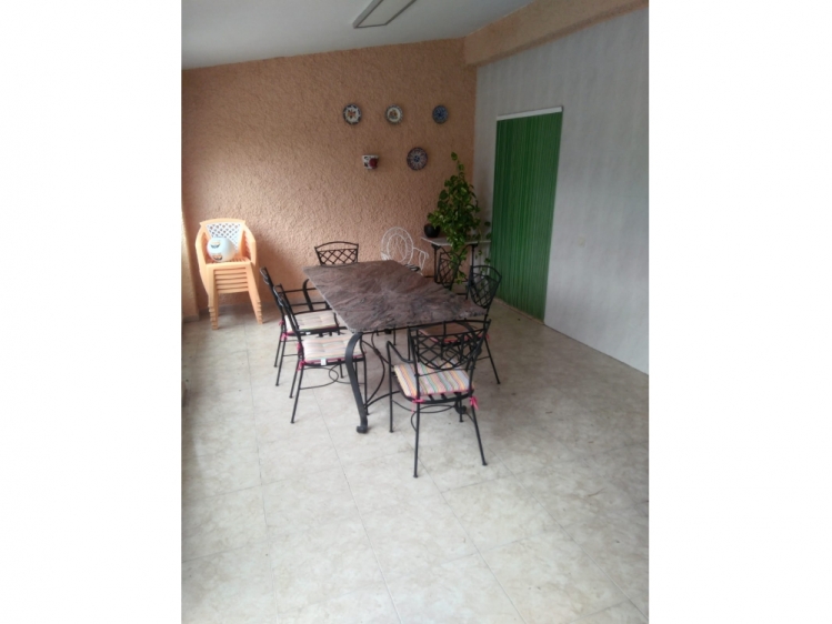 Venta de chalet en la Urb. La Mendiera, junto a la Urb. El Bosque - 125